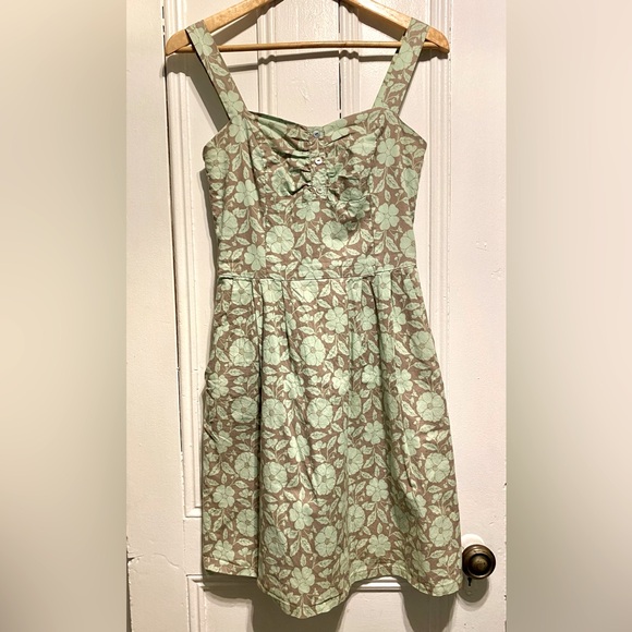 Birds of North America Dresses & Skirts - A beautiful sun dress from Birds of North America